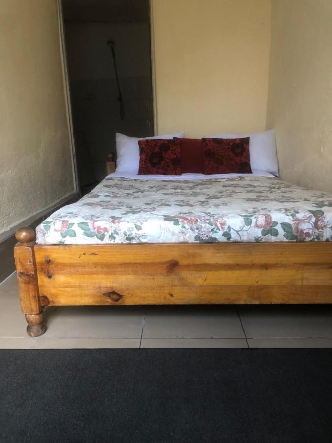 Zion Inn Кигали Экстерьер фото